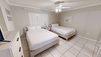 Shoreline Towers 2074 2 Bedroom Condo by RedAwning