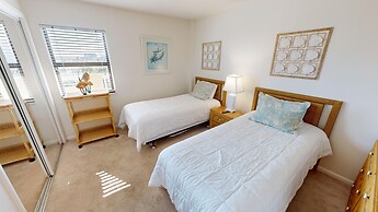 Inlet Reef 316 2 Bedroom Condo by RedAwning