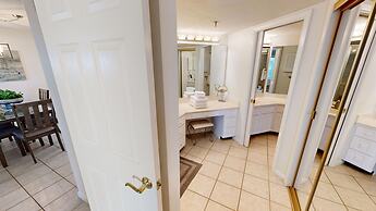 Inlet Reef 316 2 Bedroom Condo by RedAwning