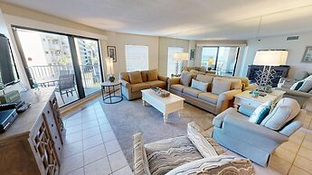 Inlet Reef 316 2 Bedroom Condo by RedAwning