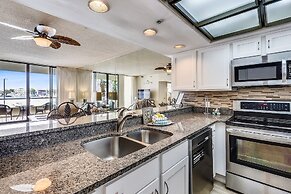 East Pass Towers 107 2 Bedroom Condo by RedAwning