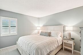 Inlet Reef 502 2 Bedroom Condo by RedAwning