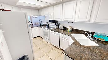 Inlet Reef 502 2 Bedroom Condo by RedAwning