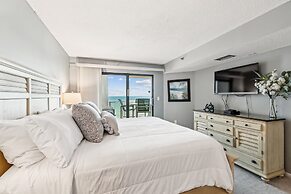 Inlet Reef 502 2 Bedroom Condo by RedAwning