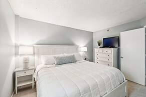 Inlet Reef 502 2 Bedroom Condo by RedAwning