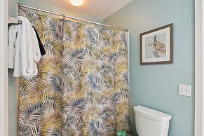 Oceania 503 3 Bedroom Condo by RedAwning