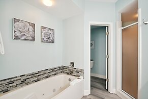 Oceania 503 3 Bedroom Condo by RedAwning