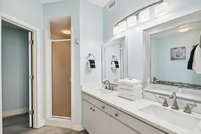 Oceania 503 3 Bedroom Condo by RedAwning