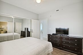 Oceania 503 3 Bedroom Condo by RedAwning