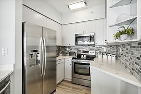 Oceania 503 3 Bedroom Condo by RedAwning