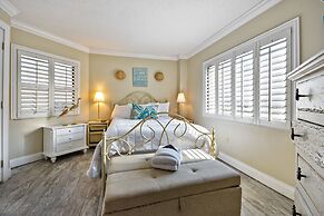Inlet Reef 408 4 Bedroom Condo by RedAwning