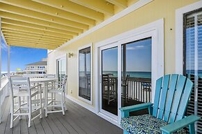 Sandpiper Cove 1157 2 Bedroom Condo by RedAwning