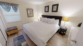 Inlet Reef 217 2 Bedroom Condo by RedAwning