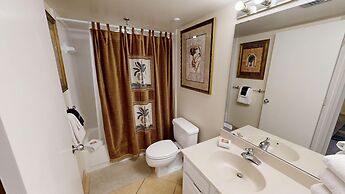 Inlet Reef 217 2 Bedroom Condo by RedAwning