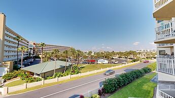 Inlet Reef 217 2 Bedroom Condo by RedAwning