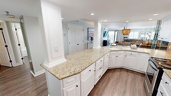 Inlet Reef 406 2 Bedroom Condo by RedAwning