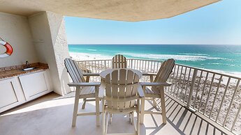 Inlet Reef 406 2 Bedroom Condo by RedAwning