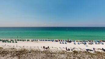 Inlet Reef 605 2 Bedroom Condo by RedAwning