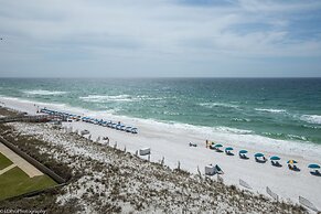 Inlet Reef 605 2 Bedroom Condo by RedAwning