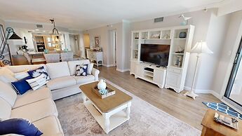 Inlet Reef 605 2 Bedroom Condo by RedAwning