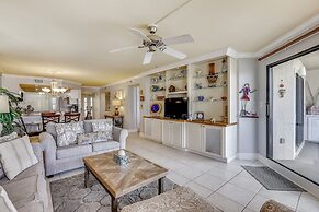 Inlet Reef 310 2 Bedroom Condo by RedAwning