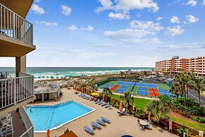 Inlet Reef 310 2 Bedroom Condo by RedAwning