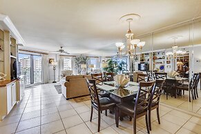 Inlet Reef 310 2 Bedroom Condo by RedAwning