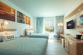 Universal's Endless Summer Resort - Dockside Inn and Suites