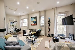 Central London Mews House