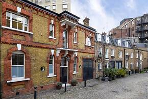 Central London Mews House