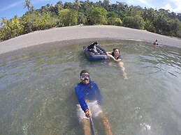 Jonny's cabins drake day