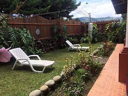 Spanish by the River - Boquete - Hostel