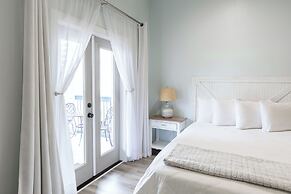 Hotel Whiskey in Pass Christian