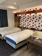 Hotel Revoir - Adults Only