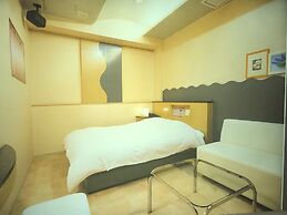 Hotel Revoir - Adults Only