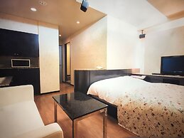 Hotel Revoir - Adults Only