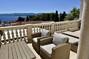 Villa Giardino Heritage Boutique Hotel Bol