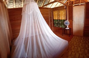 Sunset Homestay Arborek