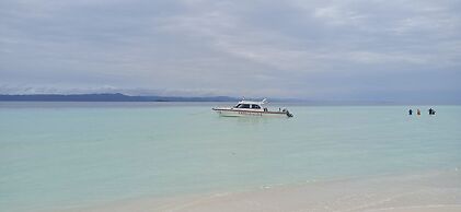 Sunset Homestay Arborek