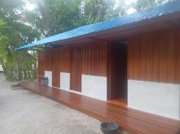 Sunset Homestay Arborek