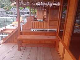 Sunset Homestay Arborek