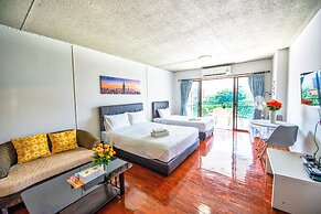 Hillside Plaza & Condotel 4 Downtown