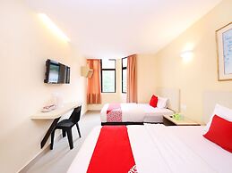 Super OYO 635 Seven Days Hotel