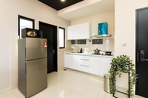 J DUPION Boutique Suites by NowHere