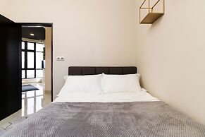 J DUPION Boutique Suites by NowHere