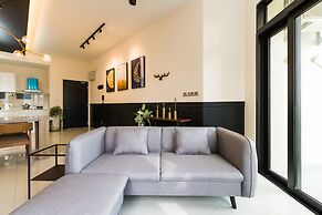 J DUPION Boutique Suites by NowHere