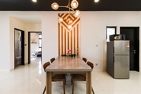 J DUPION Boutique Suites by NowHere