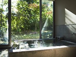 Yufuin Sanso Warabino