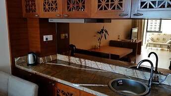 Lingshui Sea View Vacation Apartment