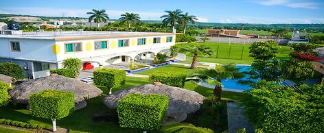 Hotel San Carlos Yautepec